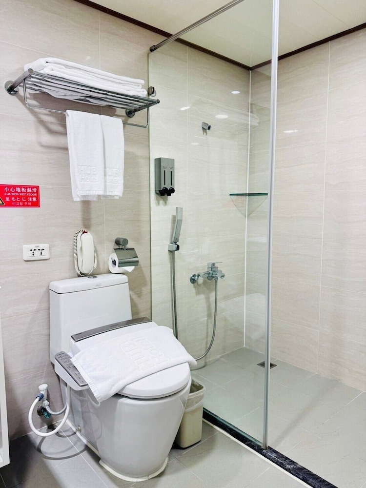 Hub Hotel Kaohsiung Cisian Branch 52/54