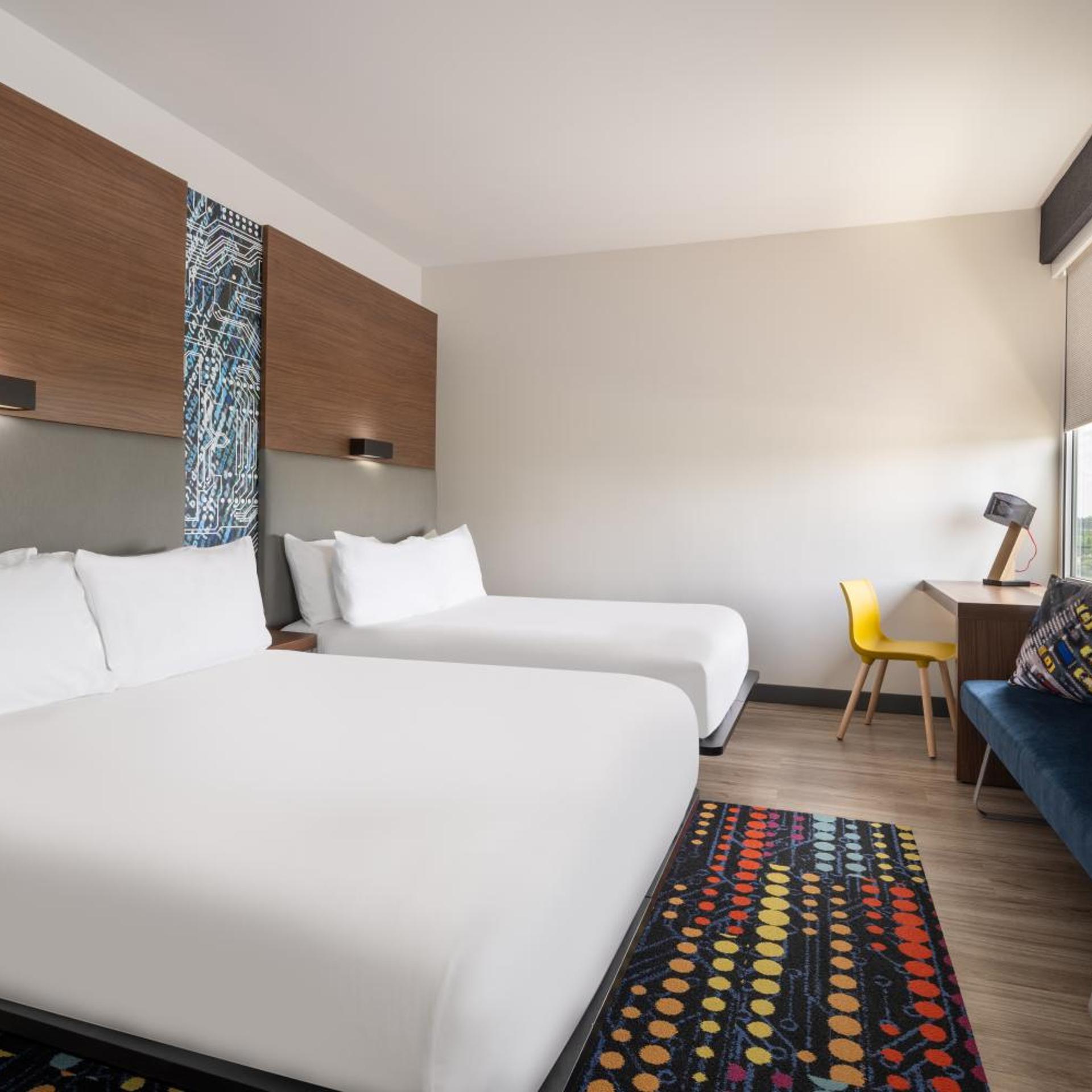 Aloft, Guest Room, 2 Queen Beds, High Floor