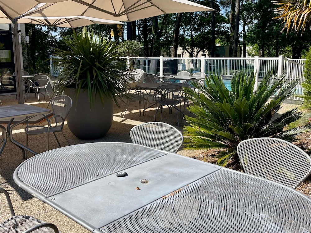 Ibis Styles Lorient Caudan 24/47