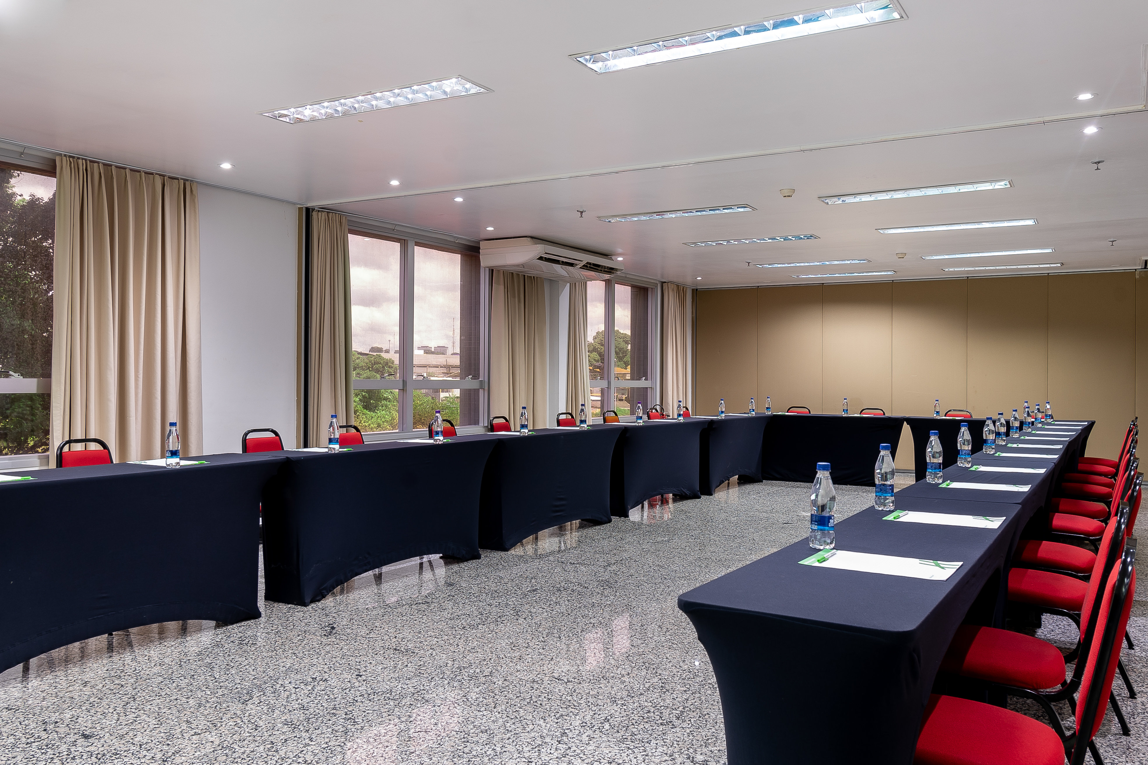Holiday Inn Manaus 38/50