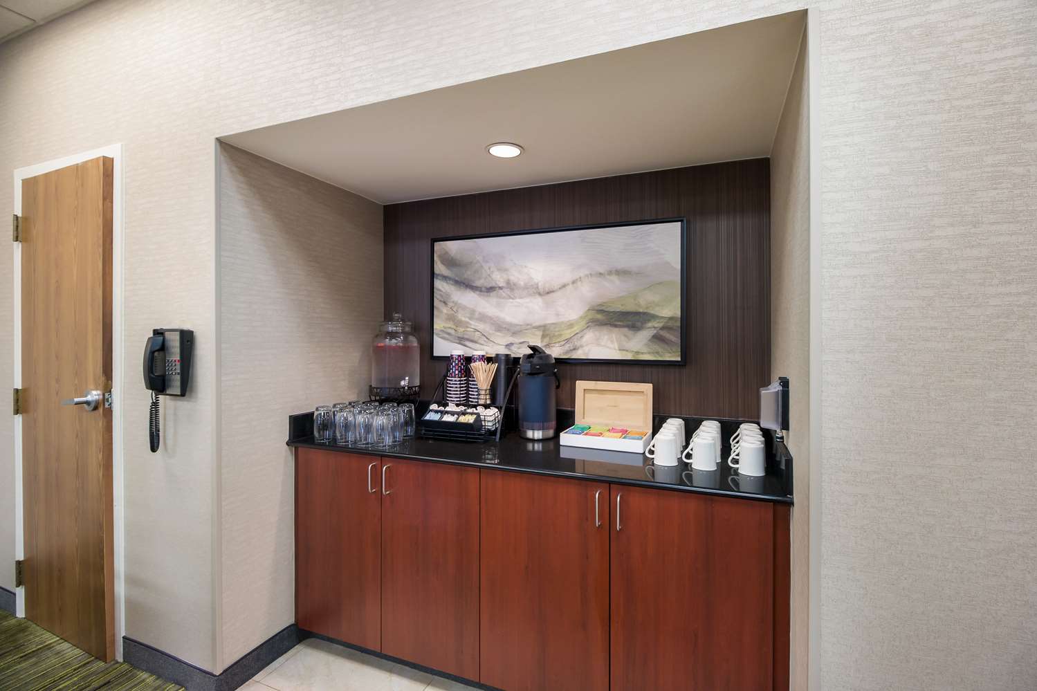 Sonesta Select Huntington Beach Fountain Valley 6/38