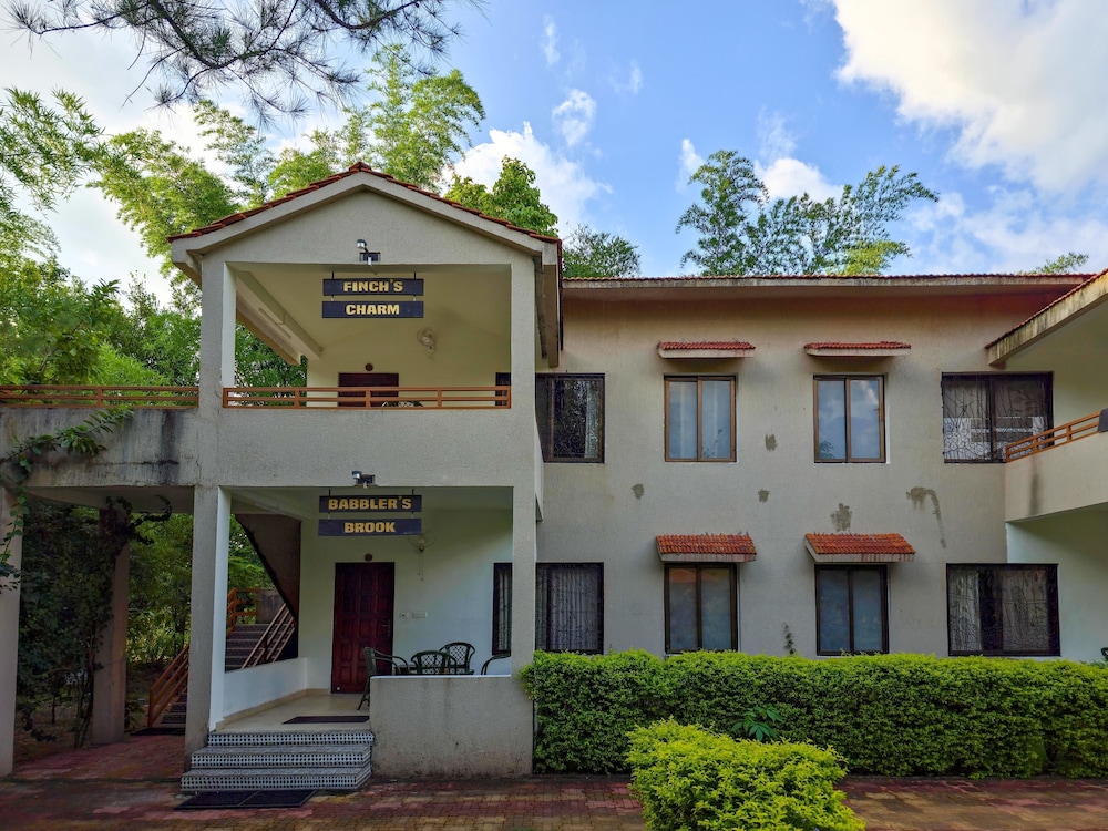 Tathastu Kanha in Baihar