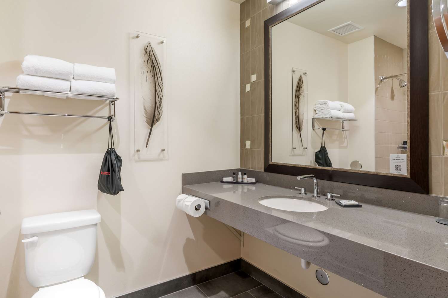 Best Western Premier Boulder Falls Inn 62/66