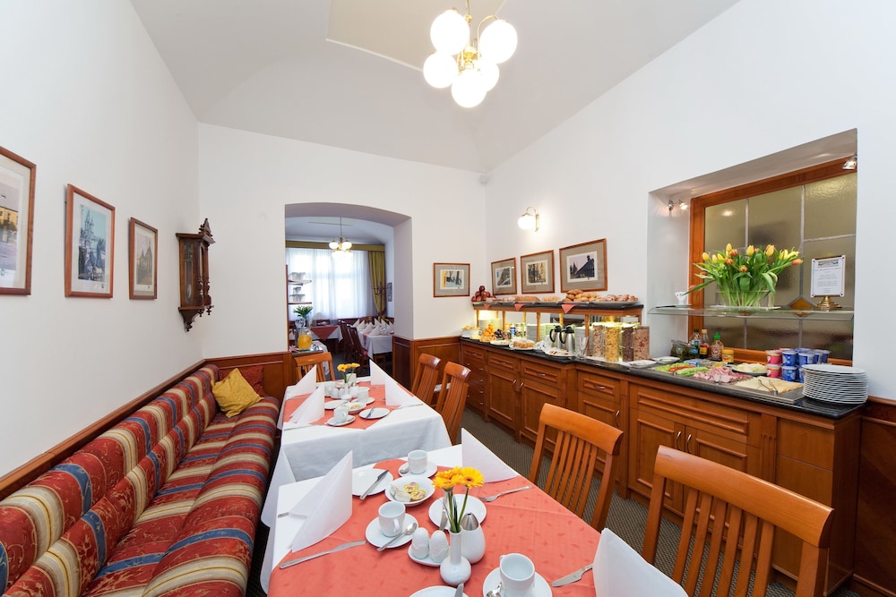 Boutique Hotel 16 38/50