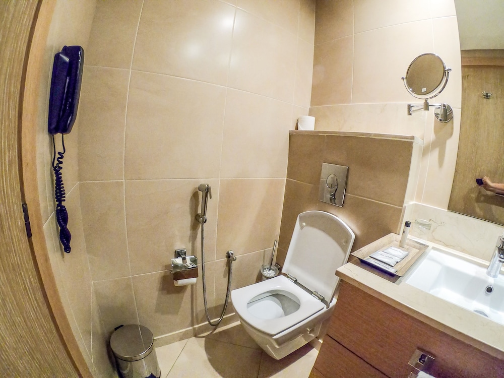 Odyssee Boutique Hotel Casablanca 38/41