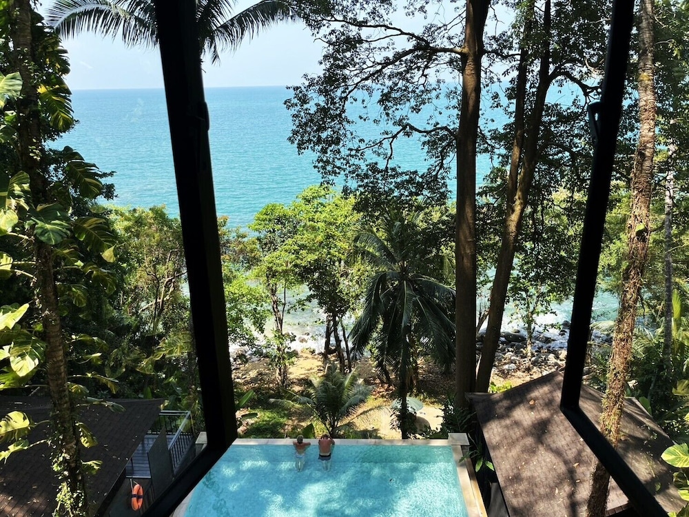 Baan Krating Khaolak 24/50