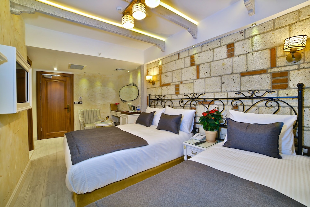 Economy, Basement, Double Bed
