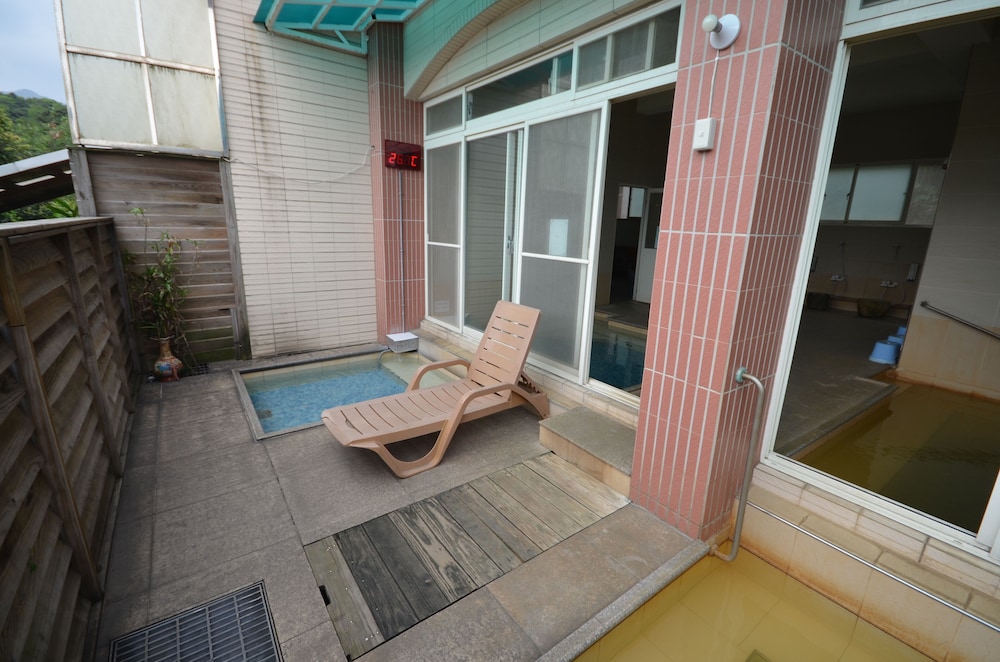 Wan Jin Hot Spring 19/45