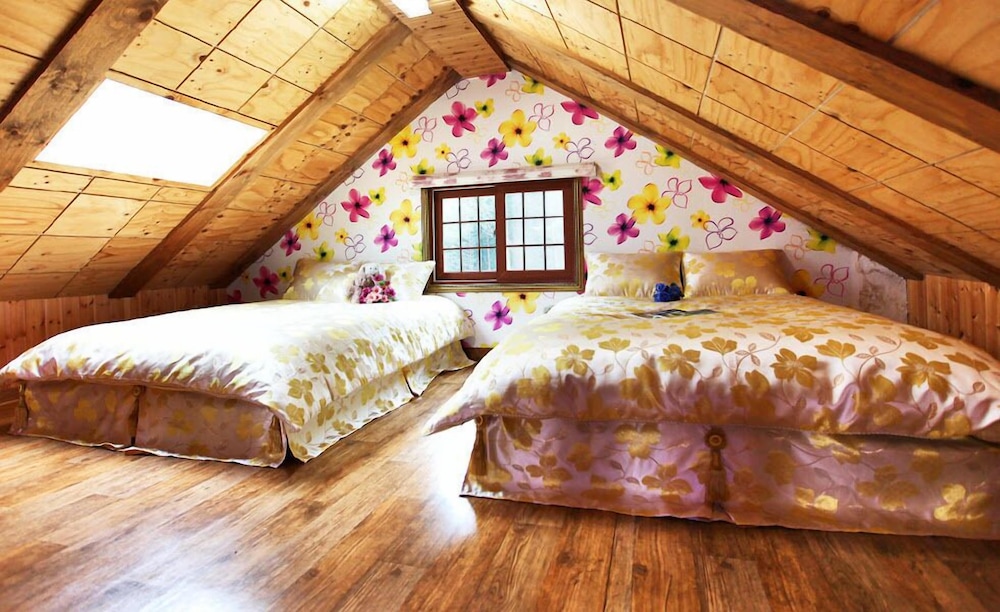 Camp Star Pension 8/22
