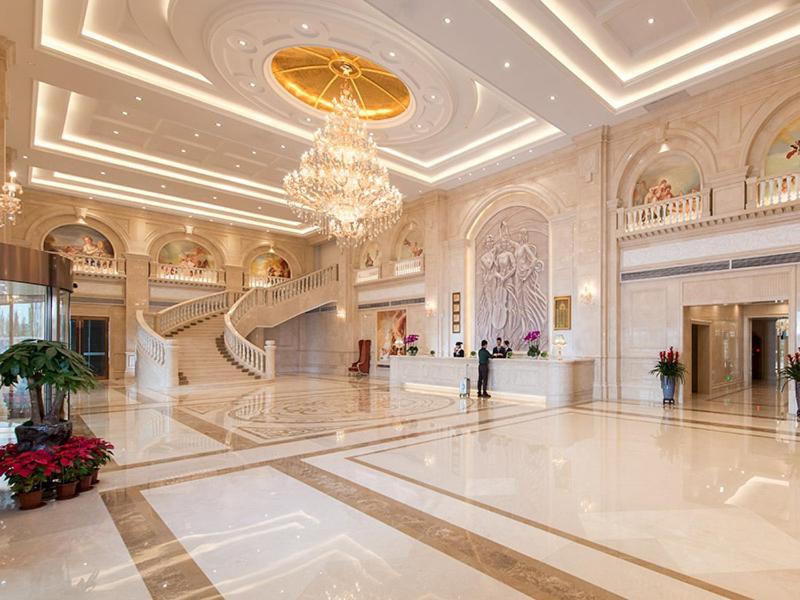 Vienna International Hotel (Foshan Flower World) 10/51