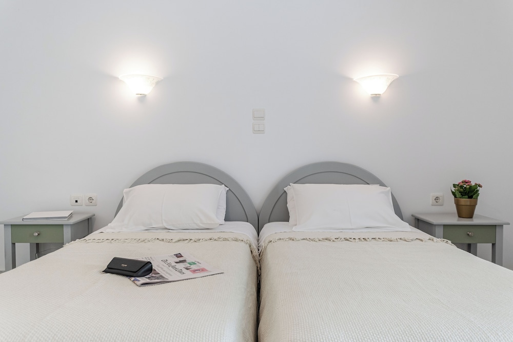 Birbas Hotel 60/128