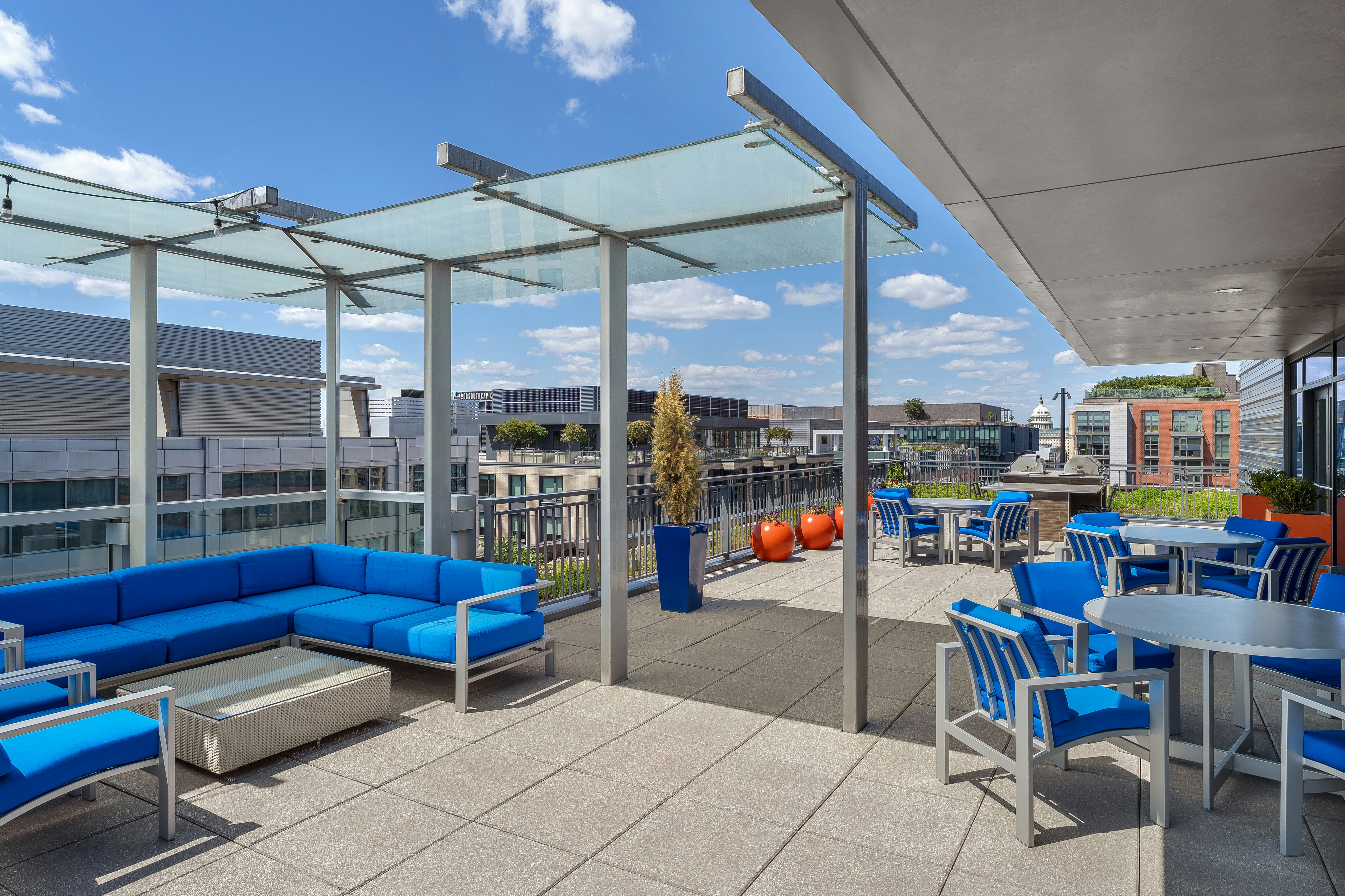 HOMEWOOD SUITES BY HILTON WASHINGTON DC CAPITOL-NAVY YARD 75/76