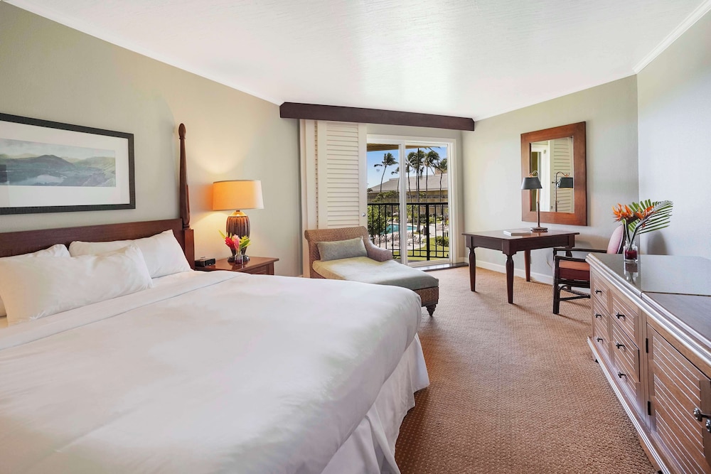 ROOM, KING BED, POOL VIEW, OCEAN VIEW