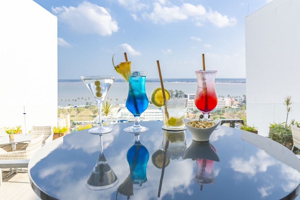 Melia Maputo Sky 50/66
