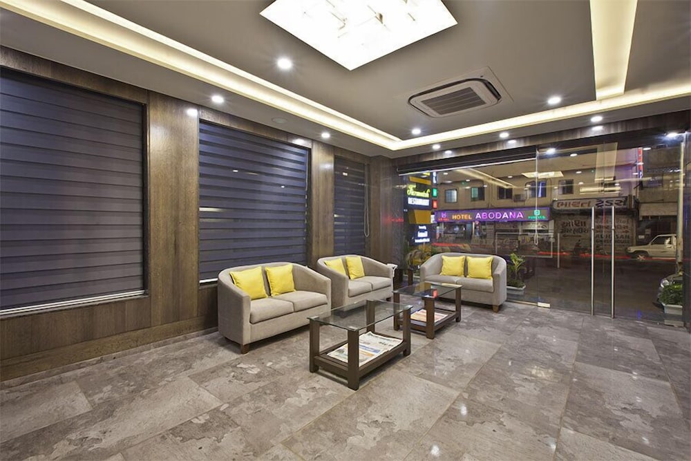 Hotel Sifat International 33/50