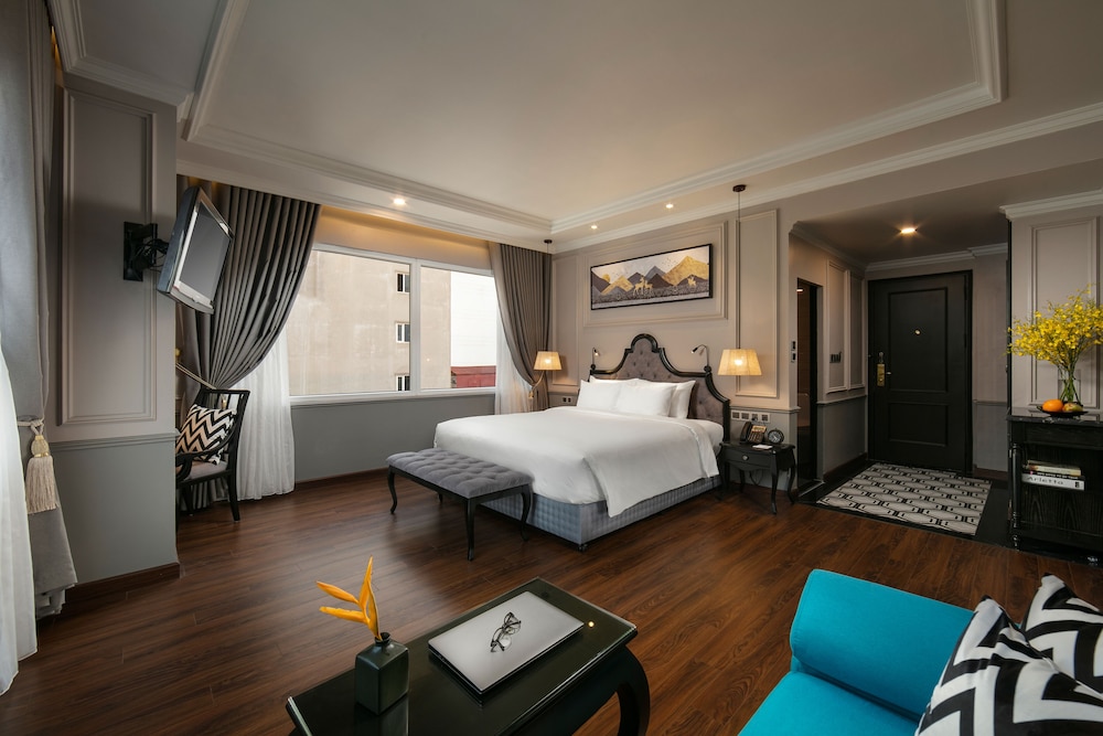 Hanoi Imperial Hotel 17/74