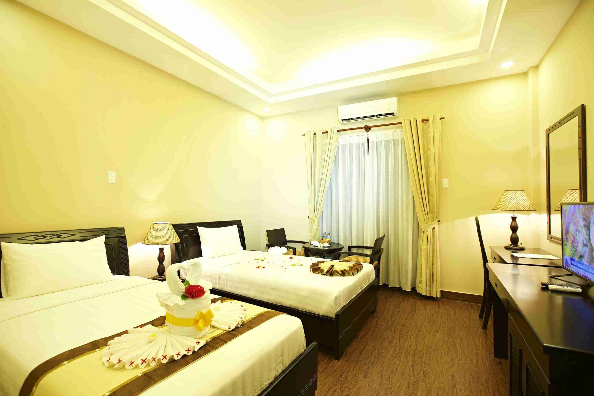 FAMILY SUITE, DELUXE, GARDEN VIEW