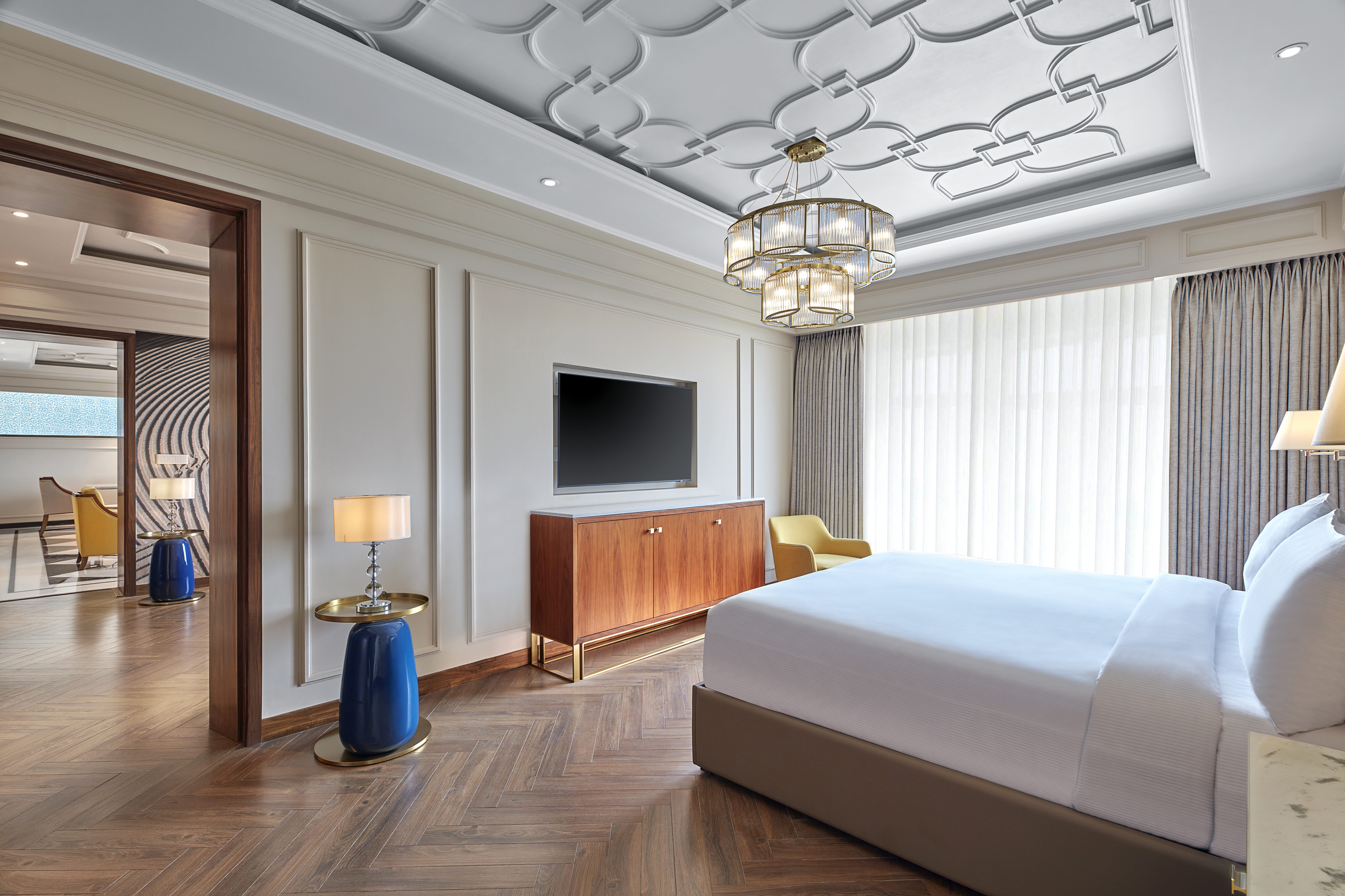 PRESIDENTIAL, SUITE