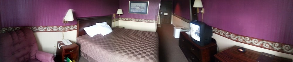 Americourt Hotel 5/39