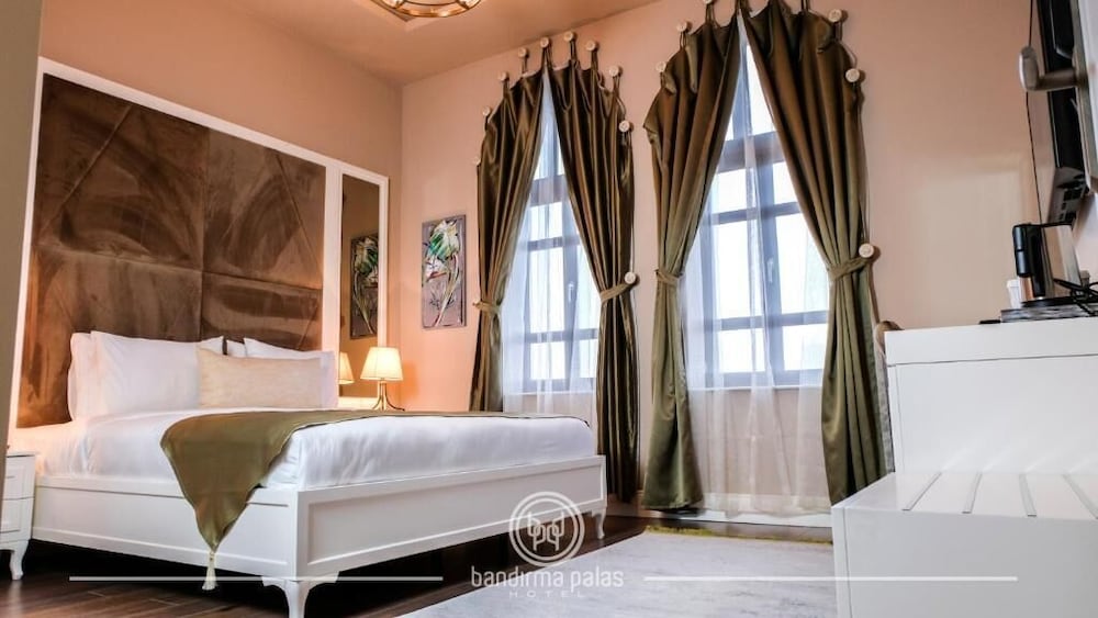 Bandirma Palas Hotel 11/32