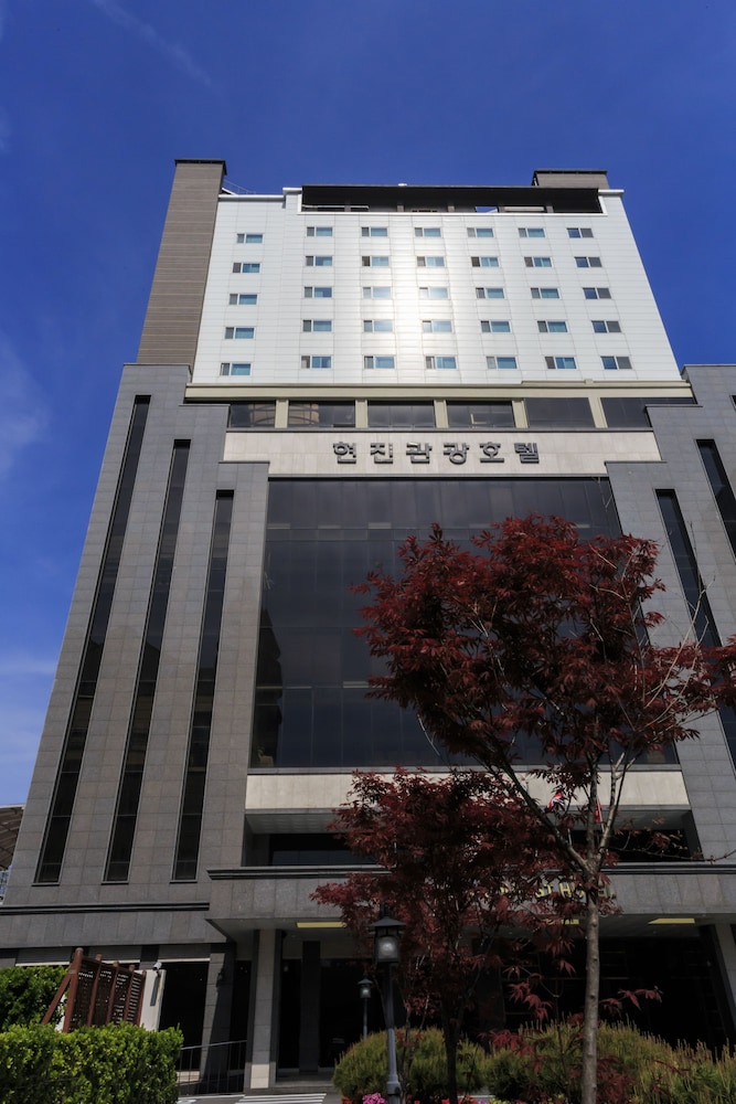 Hyunjin Tourist Hotel 3/72