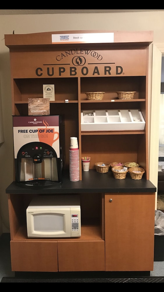 Candlewood Suites Syracuse-Airport 30/75