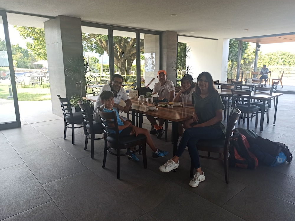 Villa Internacional De Tenis 34/50