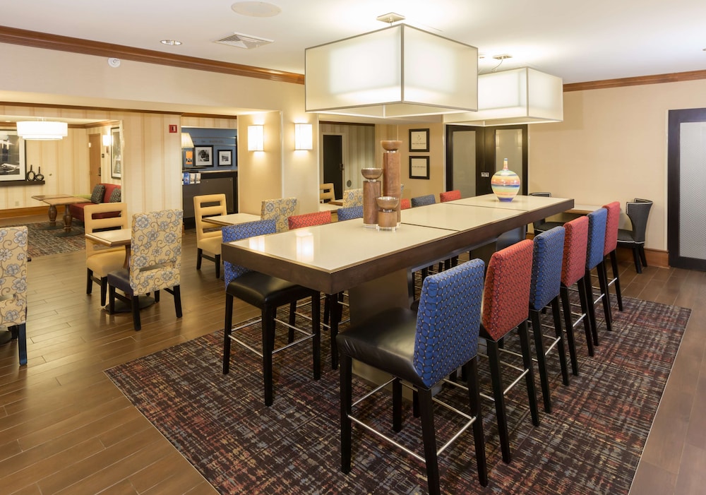 Hampton Inn Buffalo Airport/Galleria Mall 41/49
