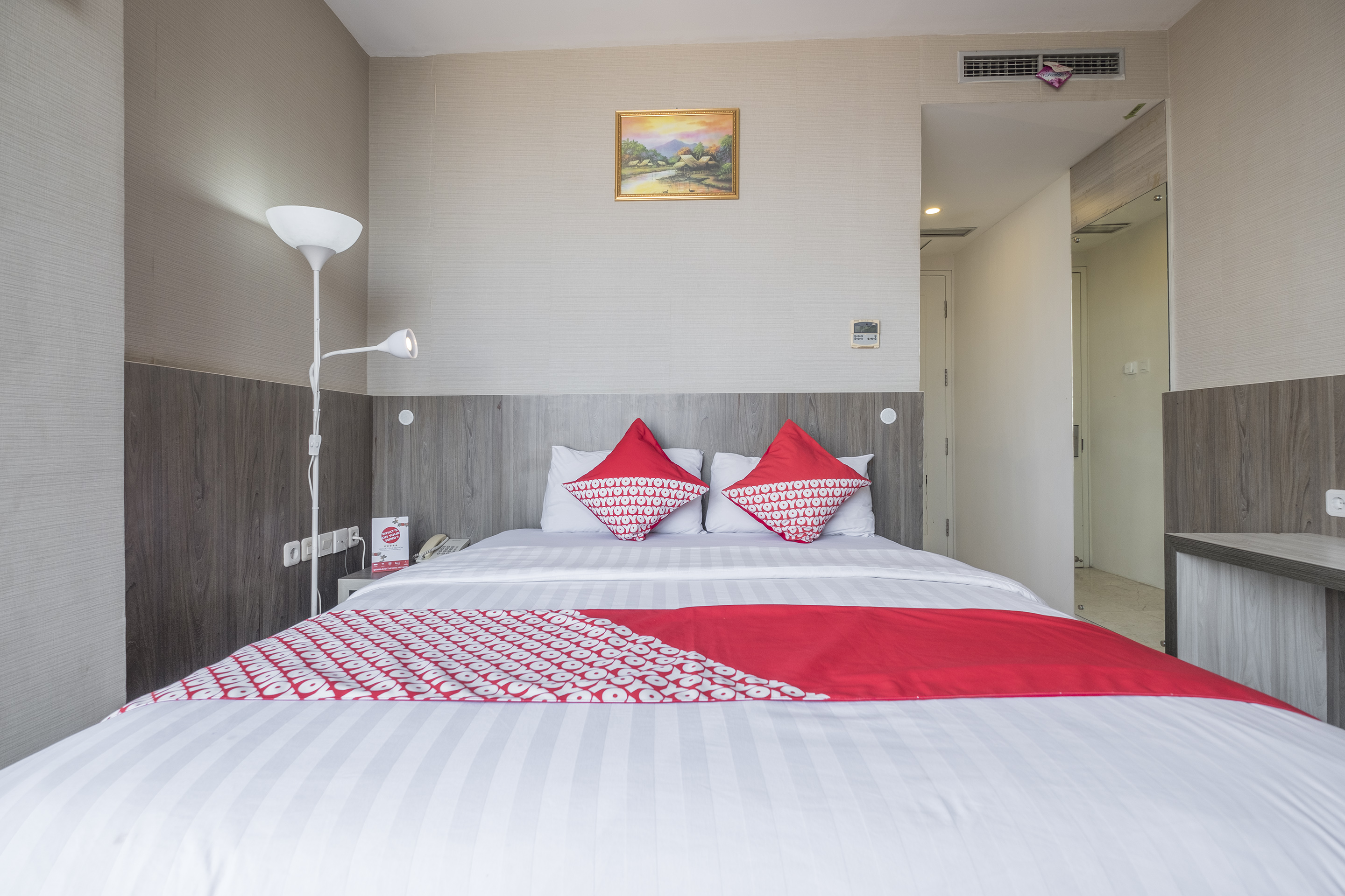 Lynt Hotel Makassar 5/31