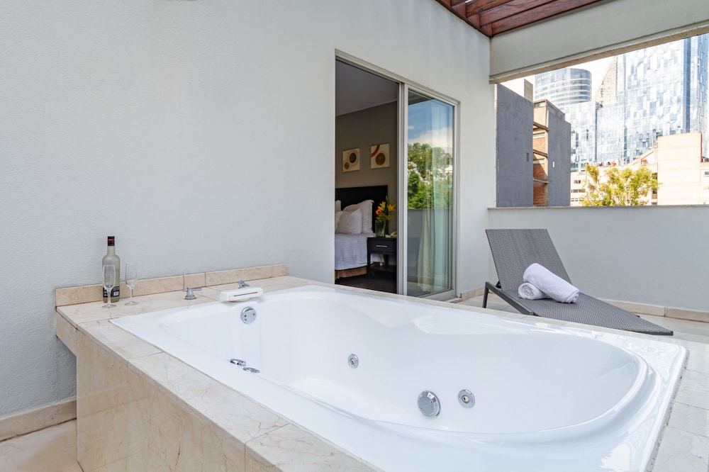 Giorgio Suites 13/27