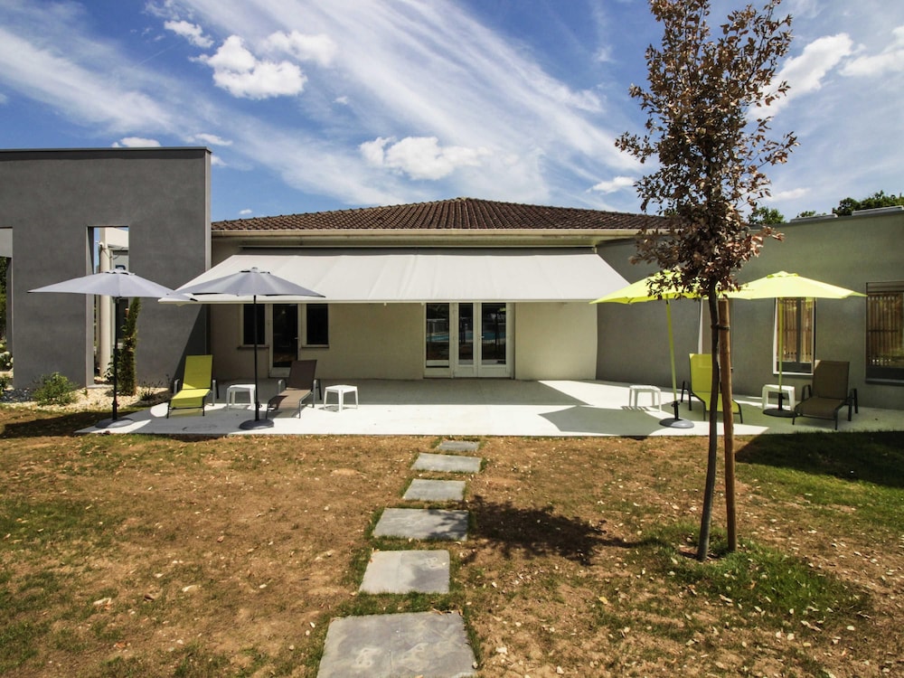 Ibis Cahors 44/50