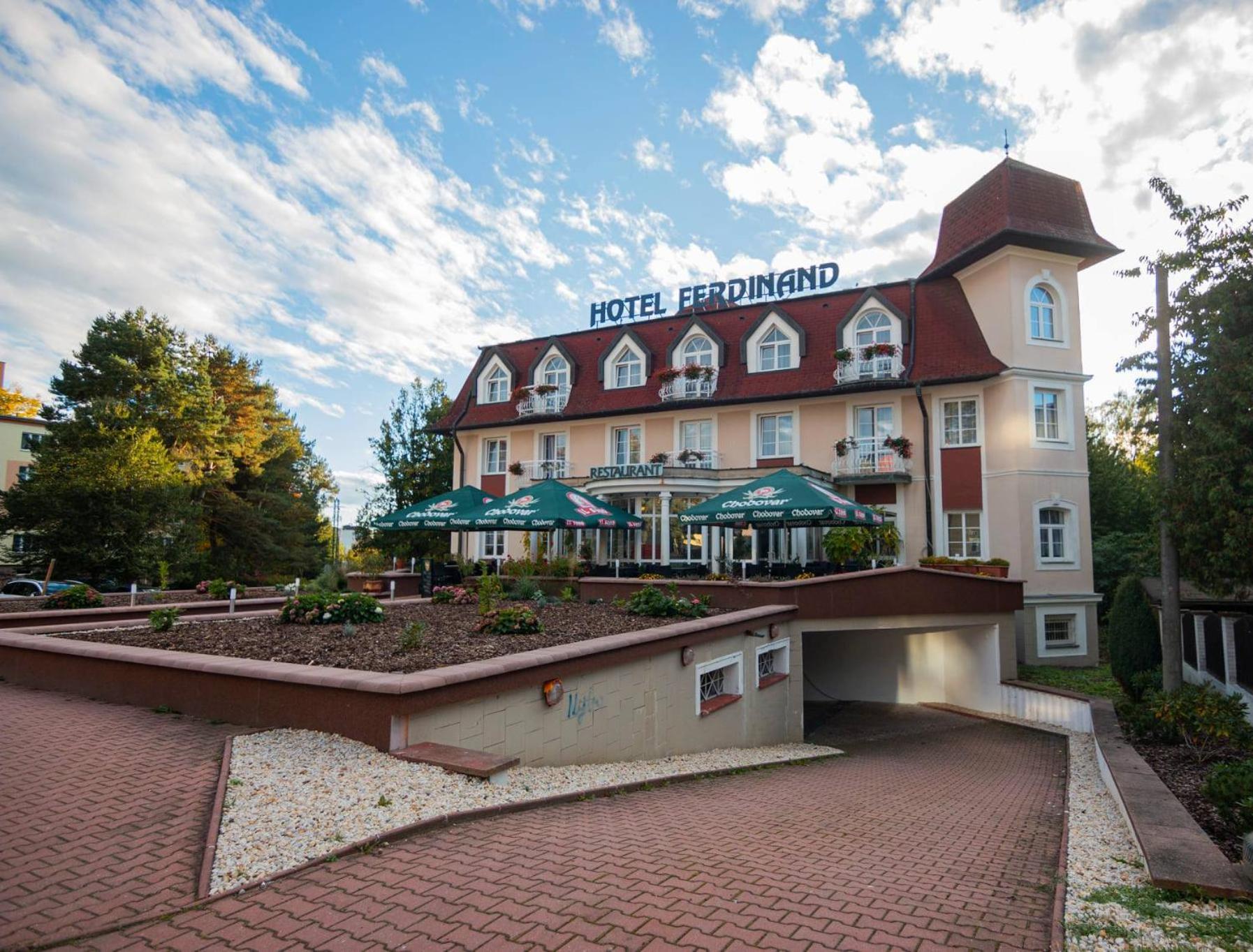 Ferdinand Hotel 6/47