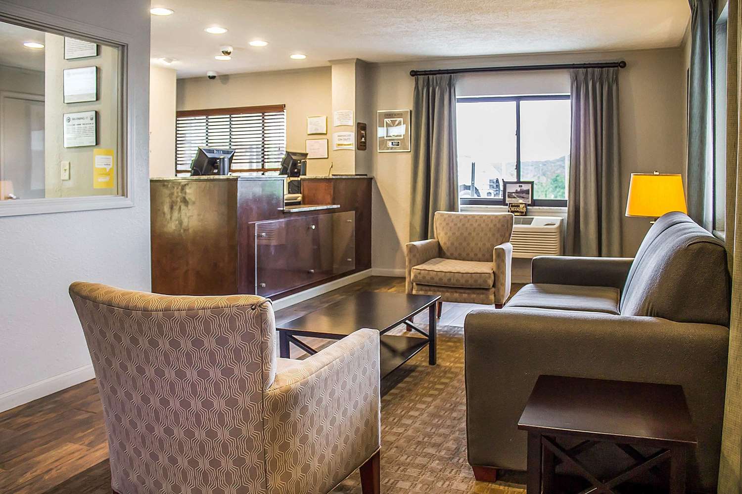Quality Inn Cambridge 35/48