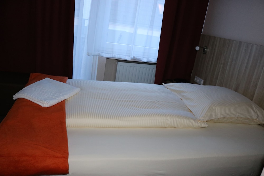Hotel Paris 15/44
