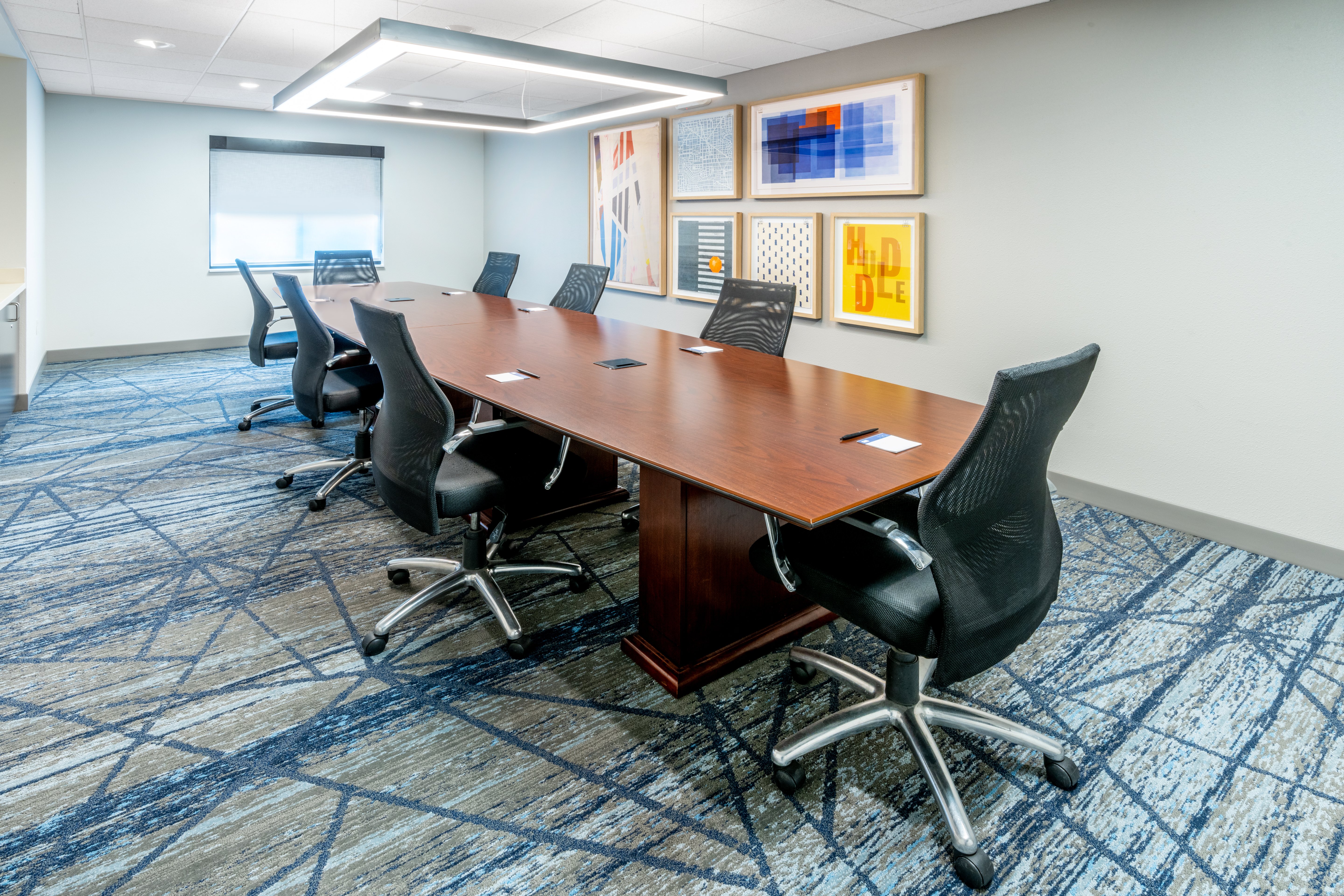 Holiday Inn Express Suites Colorado Springs First Main 22/28
