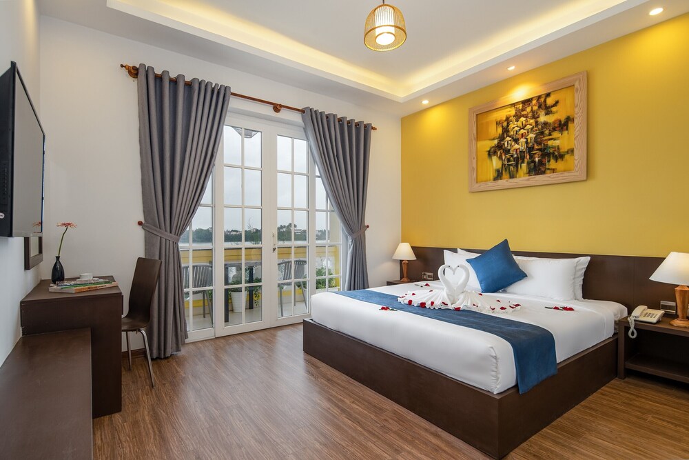 L'Heritage Riverside Hoi An 11/22