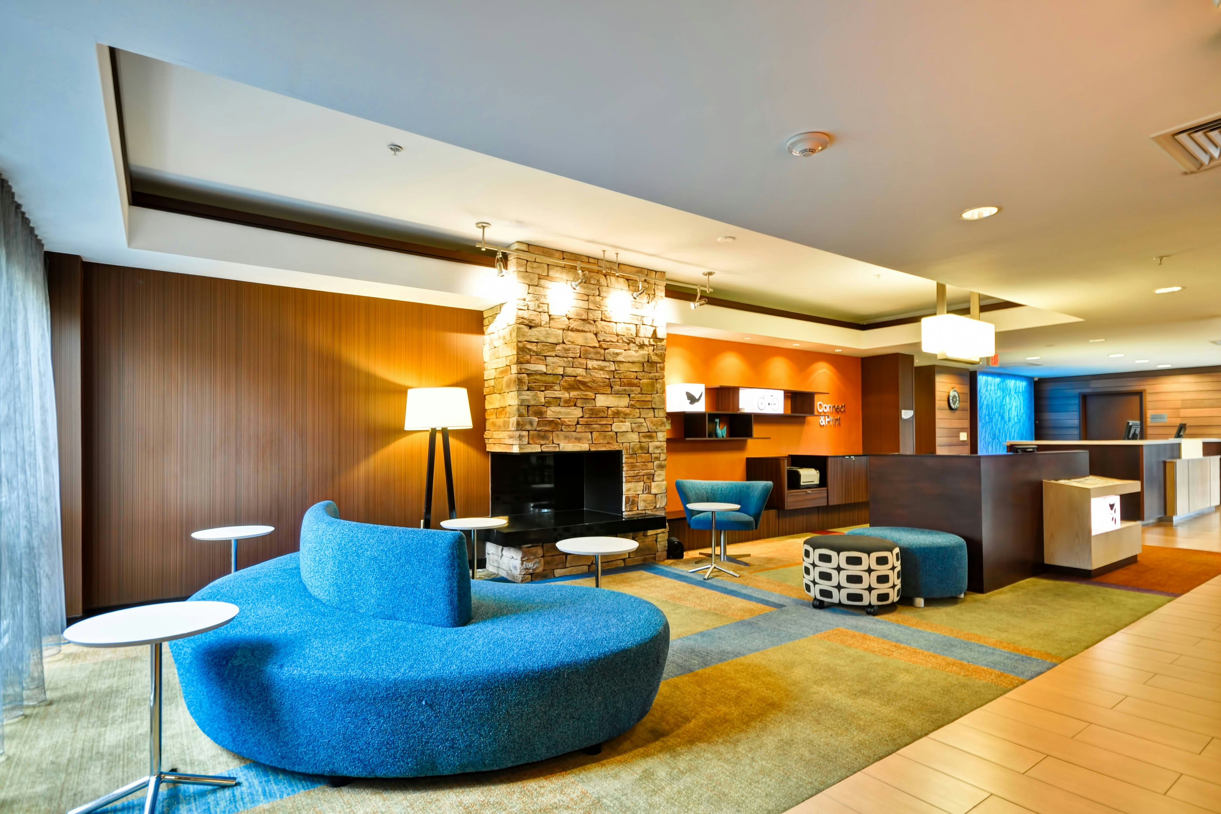 Fairfield by Marriott Inn & Suites Dallas Medical/Market Center 6/7