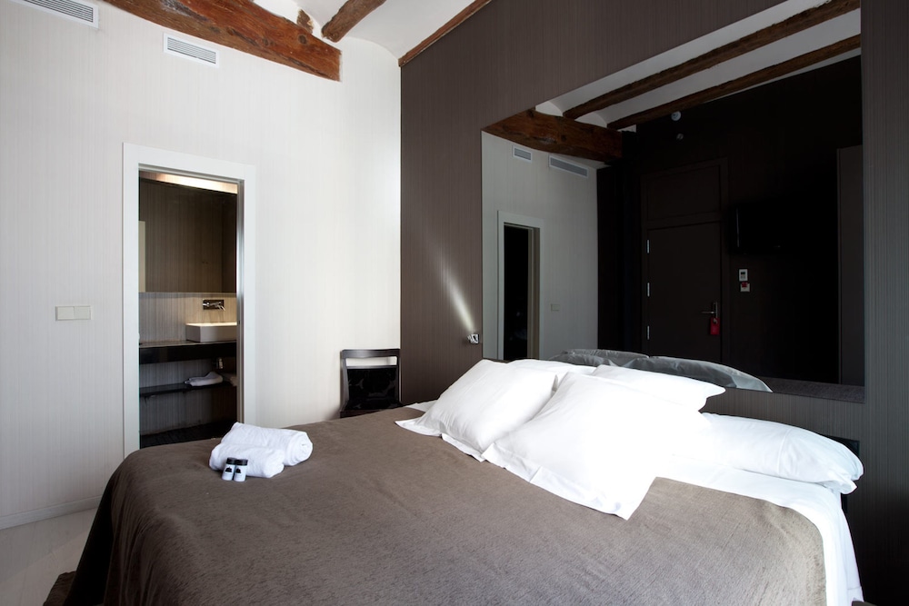 Cosy Rooms Embajador 16/72