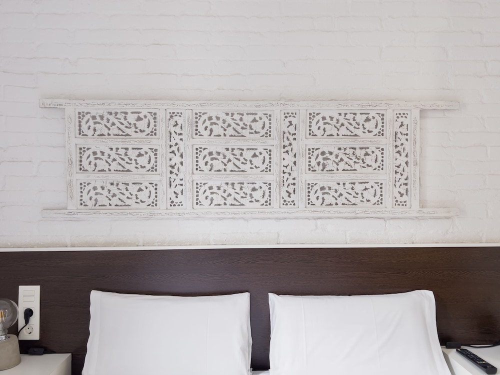 Enjoybcn Gaudi Apartments photo2