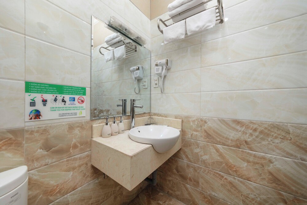 Airport Classic Hotel 2 43/50