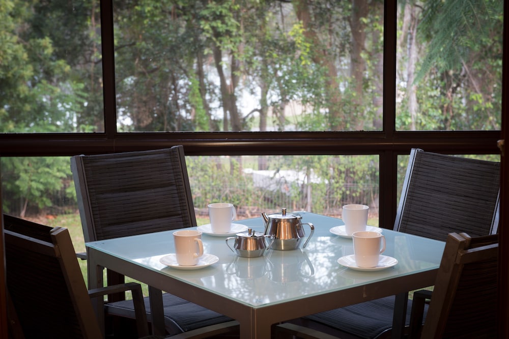 Boambee Bay Resort 24/37
