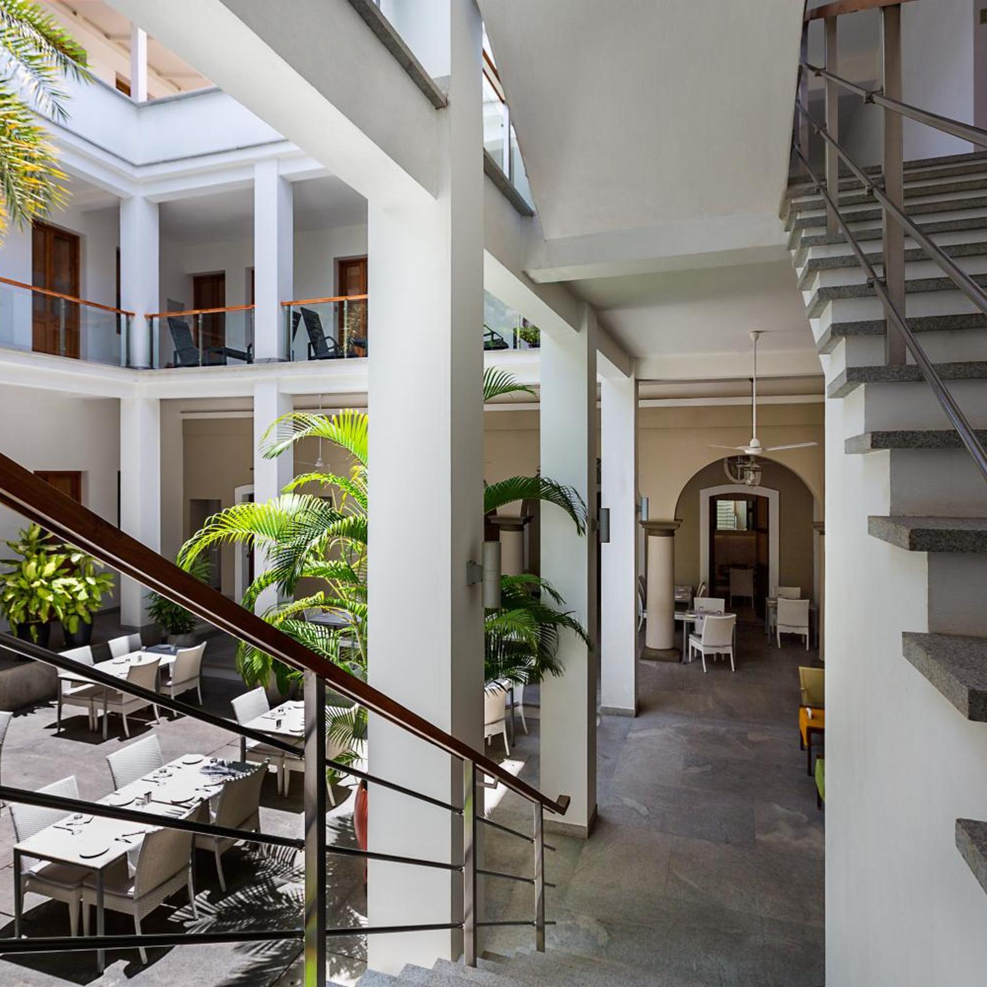Villa Shanti 39/44