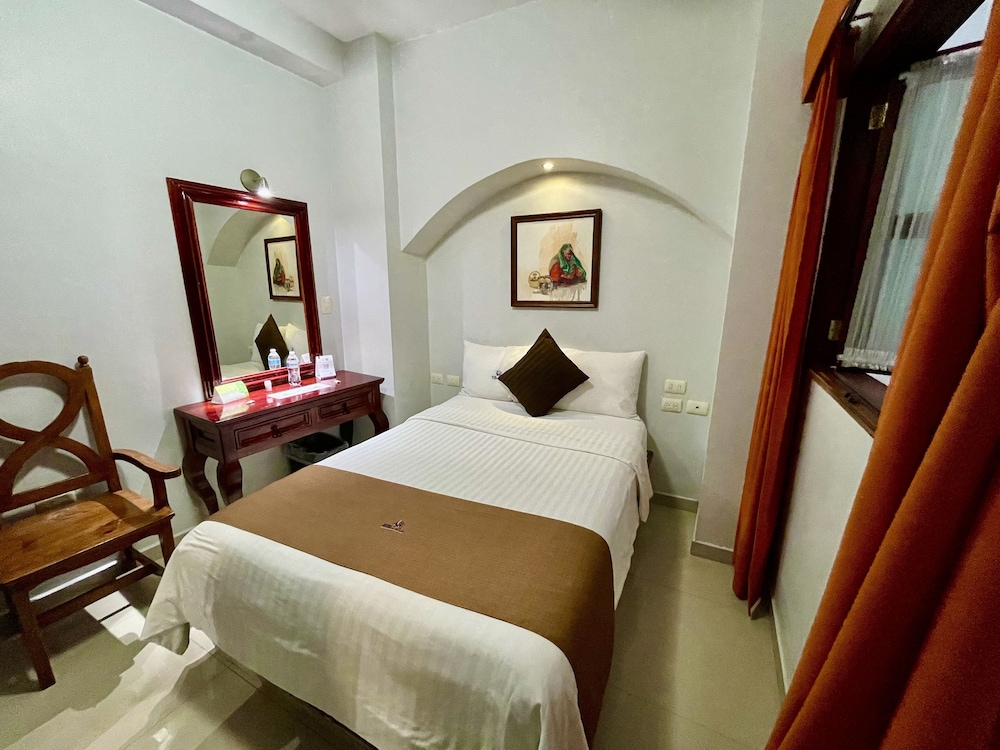 Hotel Puebla Plaza 29/50