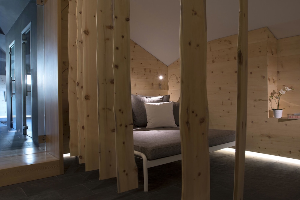 Hotel Tremoggia 40/69