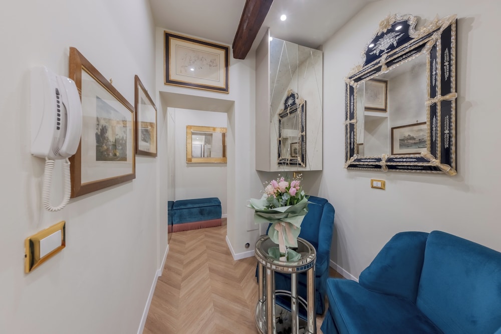 Ca Dell Arte Hotel 53/71