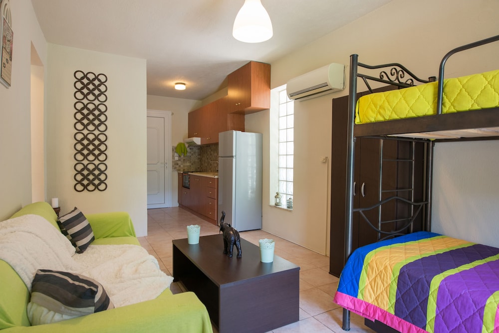 Natura Bungalows 12/50