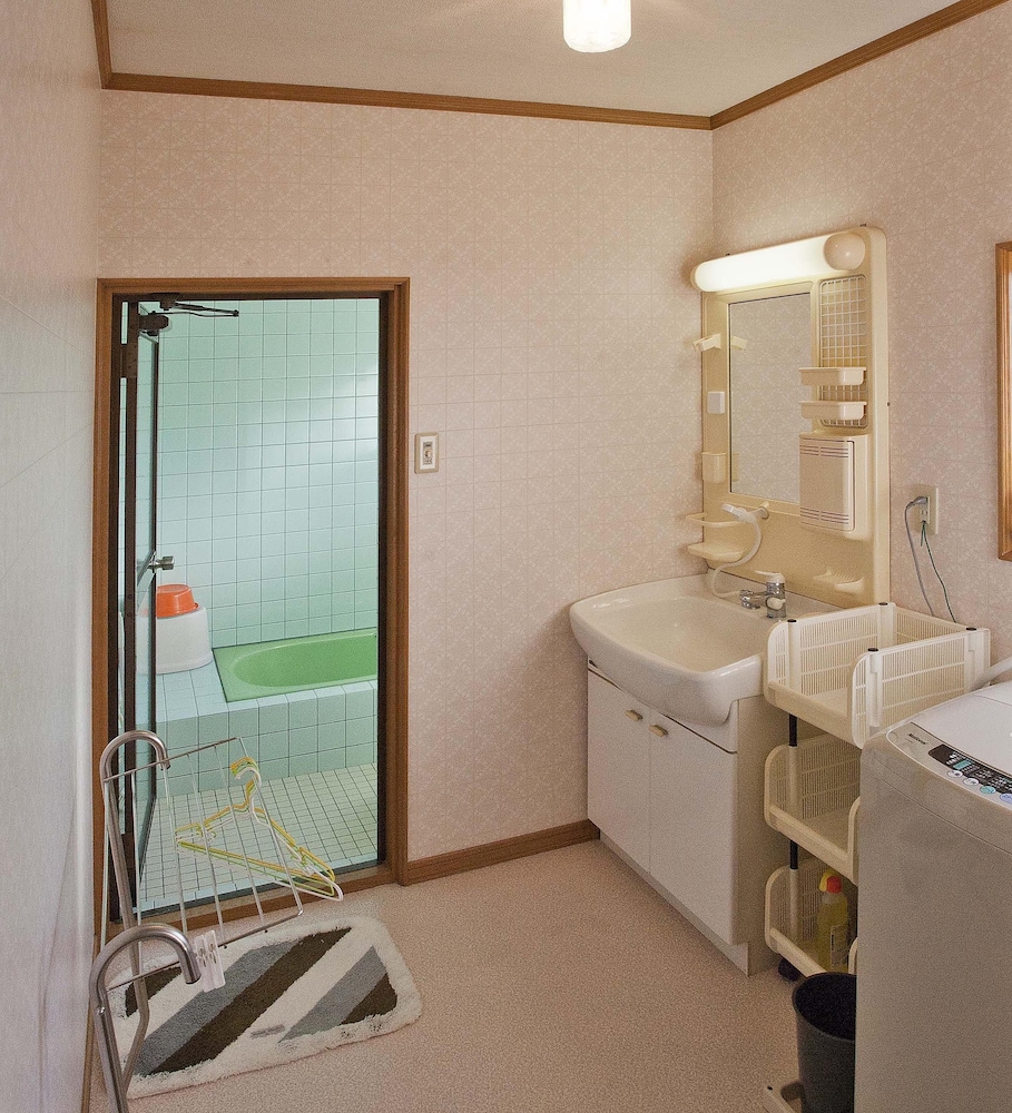 Dormitory Sandanya Guesthouse 50/50