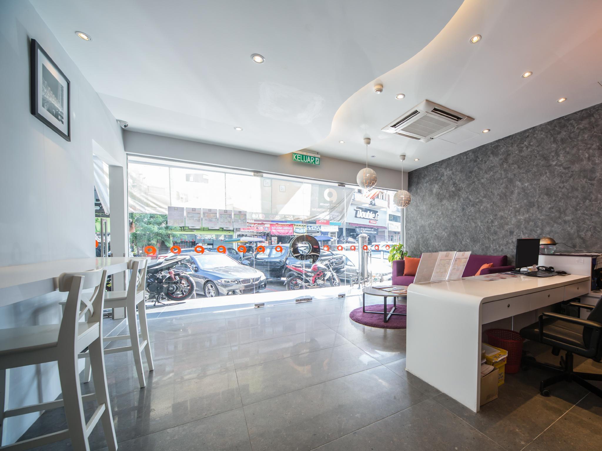 Orange Premier Hotel Taman Segar 21/40