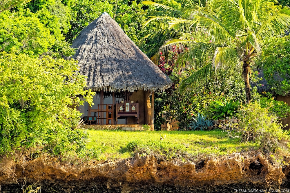 Chale Island Resort in Chale Island