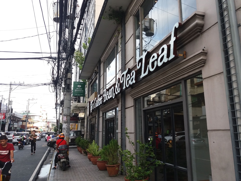 Manila Lee - Malate Bayview Mansion 45/50